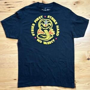 Cobra Kai Black Yellow 100% Cotton T-Shirt | Size Large